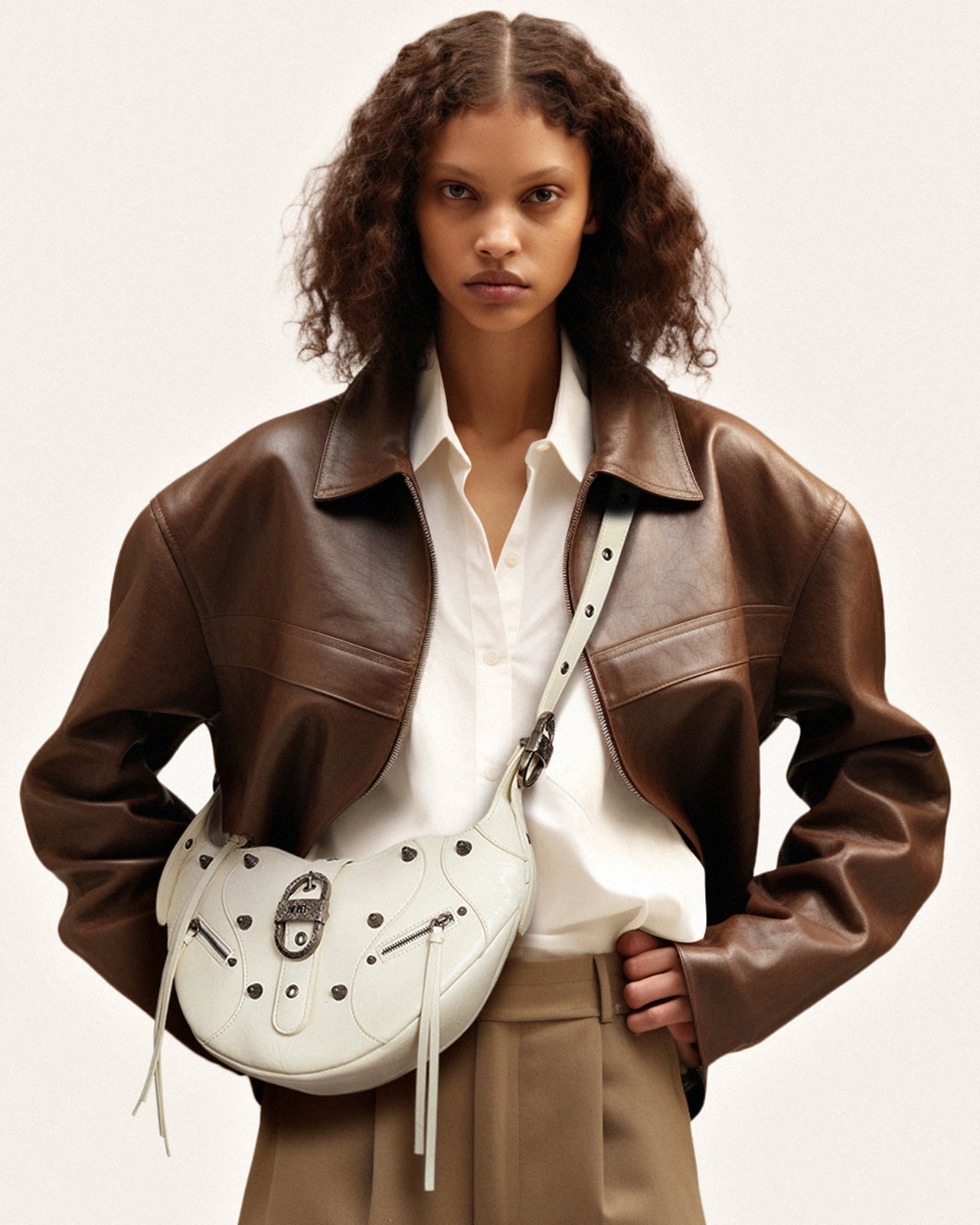 Tessa Borsa a Spalla Schiacciata - Bianco