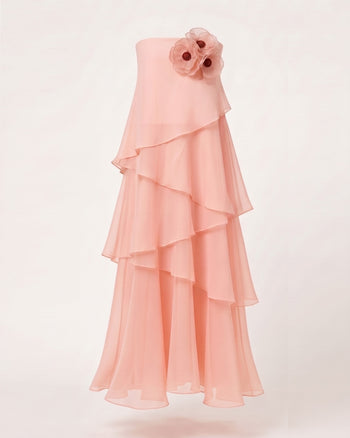 Poppy Maxi abito ricamato senza spalline con volant asimmetrici - Rosa cipria