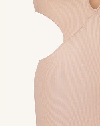 Abito lungo in maglia a costine con cut-out - Rosa