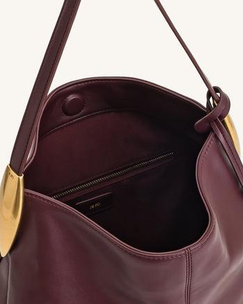Nina Borsa Hobo con Ciondolo in Metallo - Bordeaux