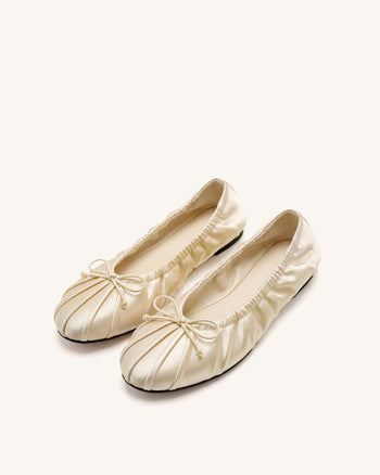 Solenne Ballerine in raso arricciate con coulisse - Beige