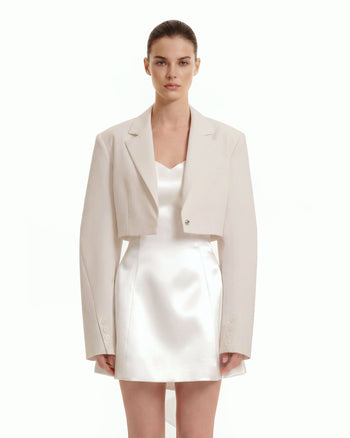 Blazer corto strutturato con spalle a punta - Beige