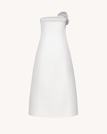 Iris Vestido Largo Corte A Sin Tirantes con Estampado Floral – Blanco