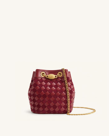 Yara Borsa a secchiello in finto camoscio intrecciata a mano - Rosso scuro