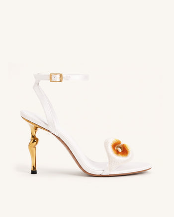 Alivia Sandali con tacco in metallo dorato Calla Lily - Bianco