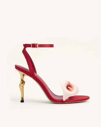 Alivia Sandali con tacco in metallo dorato Calla Lily - Rosso
