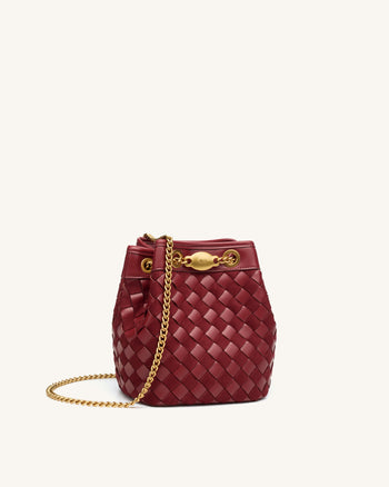 Yara Borsa a secchiello in finto camoscio intrecciata a mano - Rosso scuro