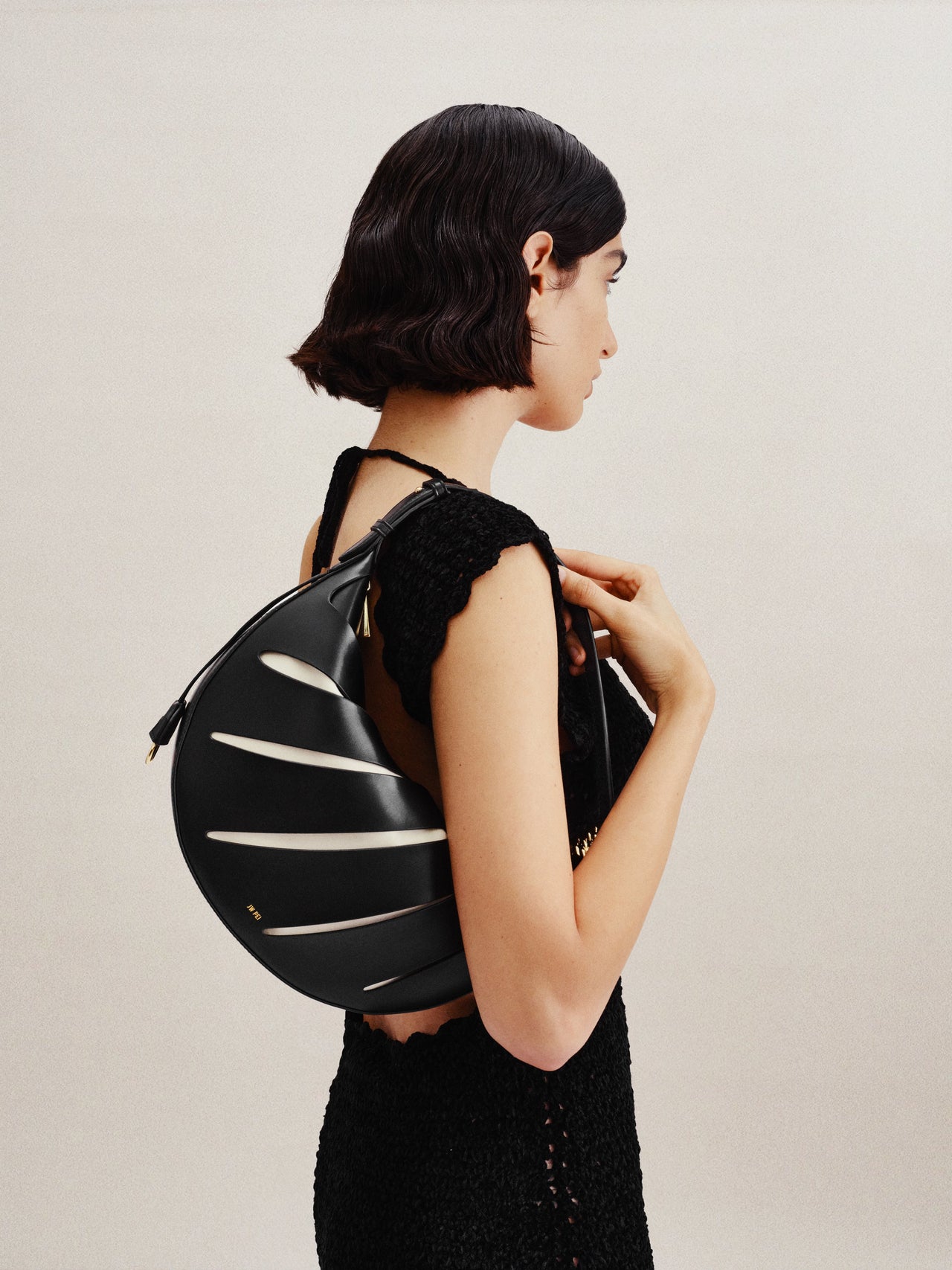 Jana Borsa a Spalla con Decorazioni a Rete - Nero