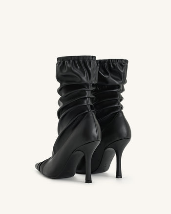 Joanne stivaletti in pelle con dettagli a pannelli - Nero