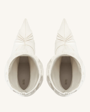 Joanne stivaletti in pelle con dettagli a pannelli - Bianco