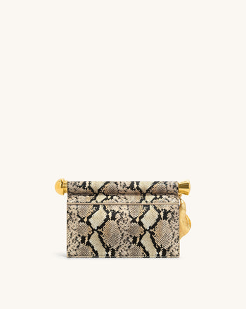 Holly Pochette in Effetto Pitone con Ciondolo Metallico - Albicocca