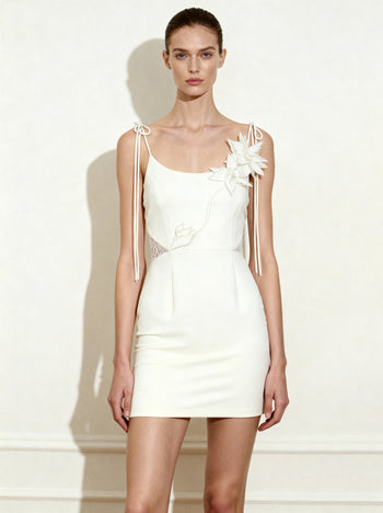 Abito con laccio a tralcio floreale - Bianco