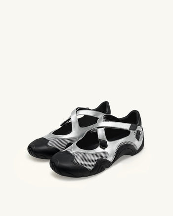 Caitlin Zapatillas con Recortes de Malla – Plata