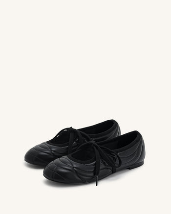 Ballerine allacciate con impunture Erika - Nero