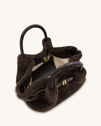 Hana Mini Borsa a Mano in Pelliccia Sintetica - Marrone Scuro