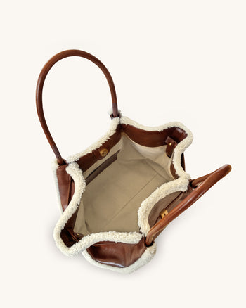 Hana Borsa Tote Media con Bordo in Finta Pelliccia di Montone - Marrone