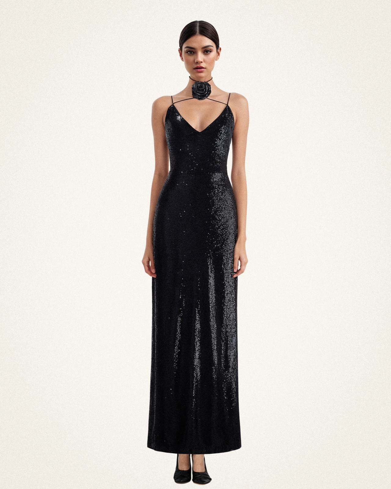 Abito lungo nero con paillettes e rosette Heisey - Nero