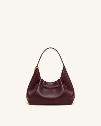 Maeve Borsa hobo morbida con ciondolo bassotto - Borgogna intenso