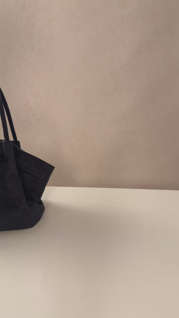 Hana Borsa Tote Media in Finta Pelle Scamosciata - Nero