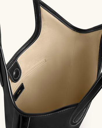 Borsa tote a spalla Brooke con cintura e decorazioni - Nera