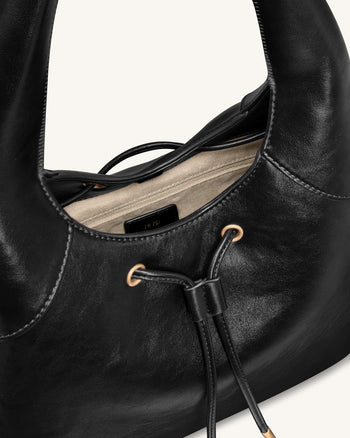 Borsa Hobo con coulisse Elara - Nero